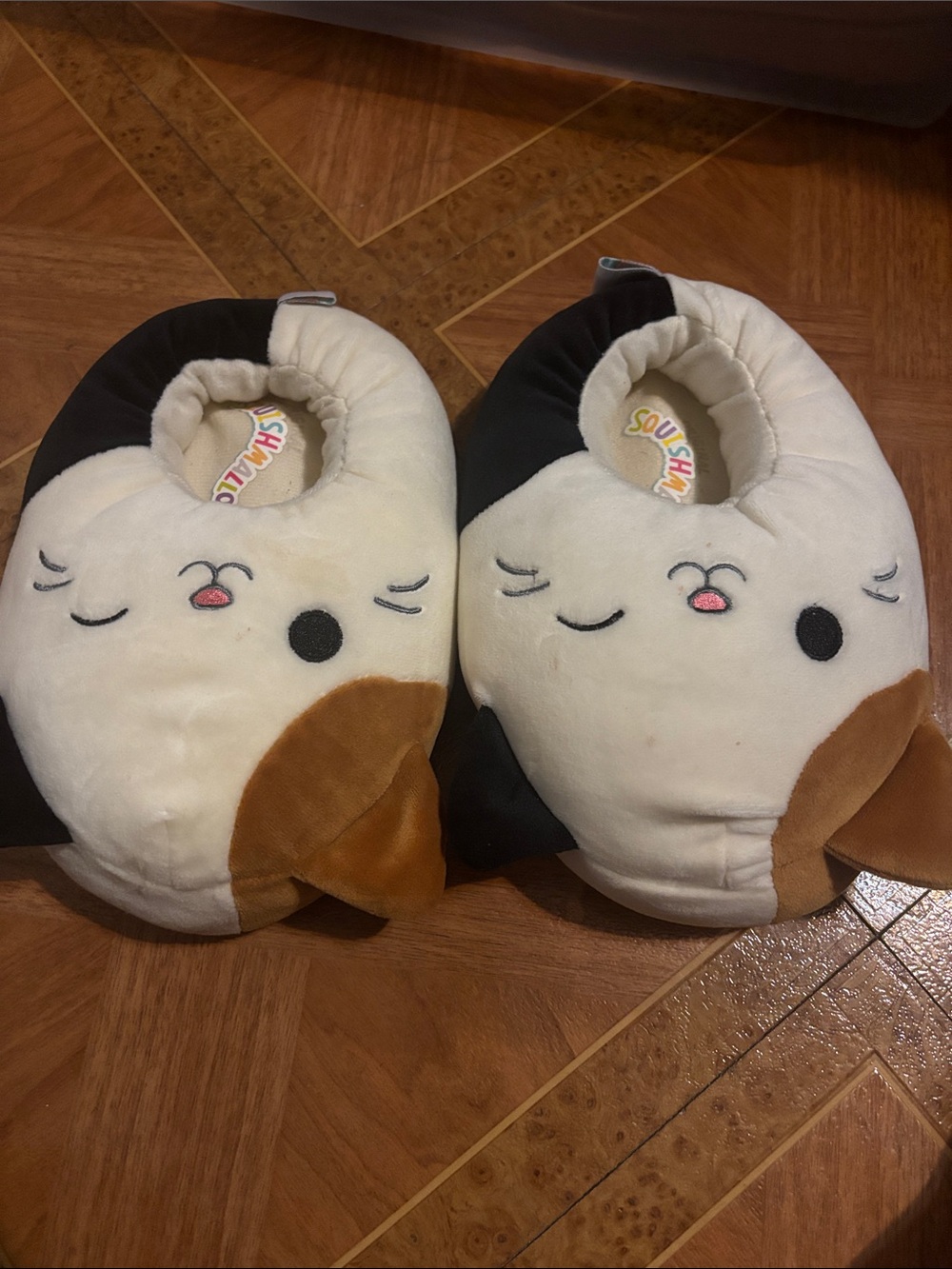 🌈4/$25🌈 Kids Plush Calico Cat Slippers - Cream & Brown